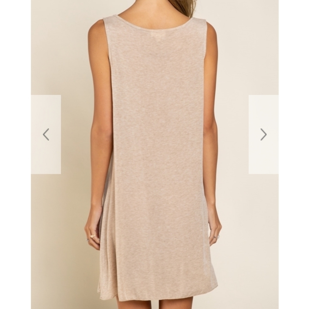 🆕️ Ruffle V-neck Tunic - Picture 5 of 12
